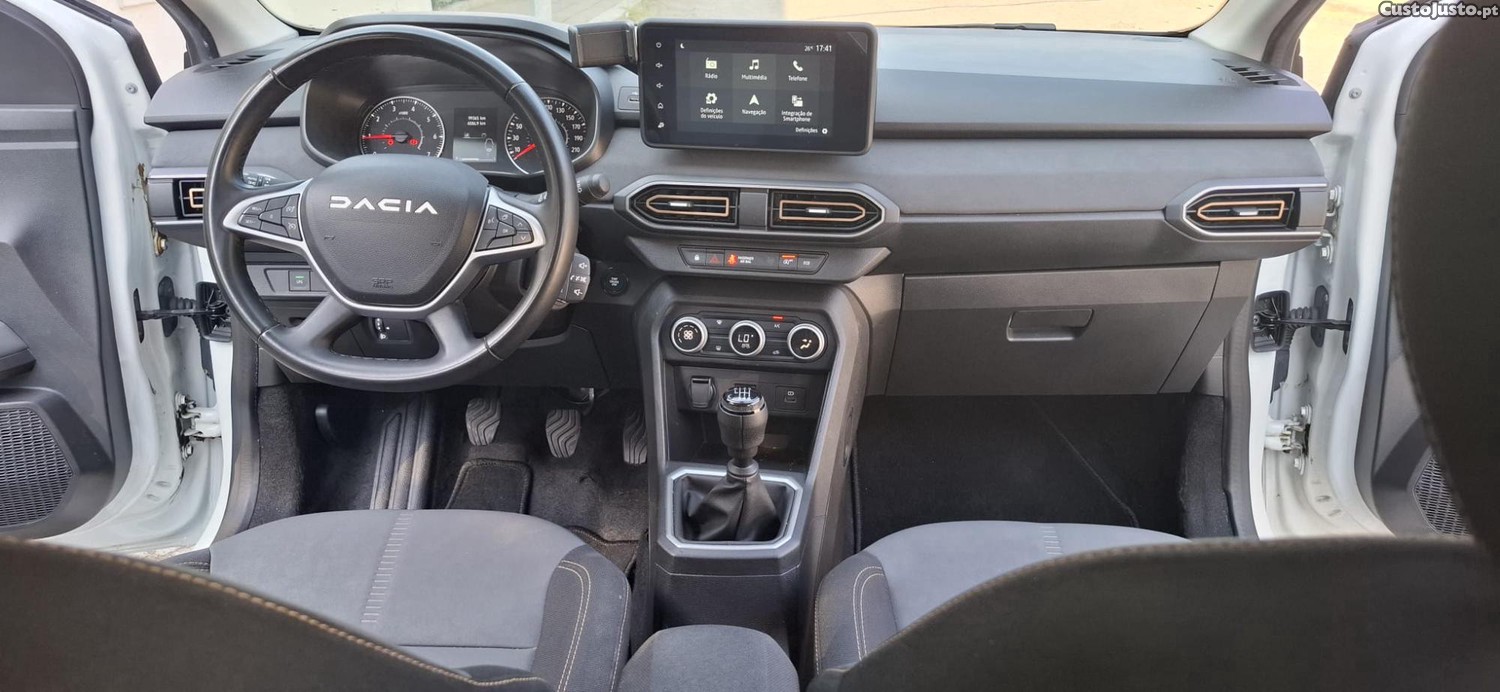 Dacia Jogger 1.0 extreme — fotografia 6