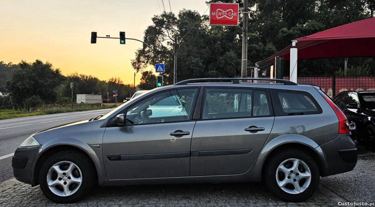 Renault Mégane Break 1.5DCi NACIONAL — fotografia 10