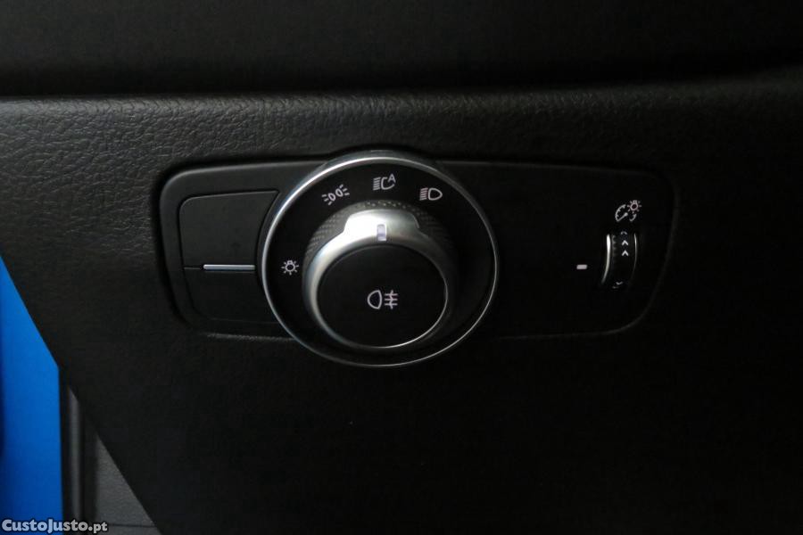 Alfa Romeo Tonale 1.5 Hybrid Sprint — fotografia 13