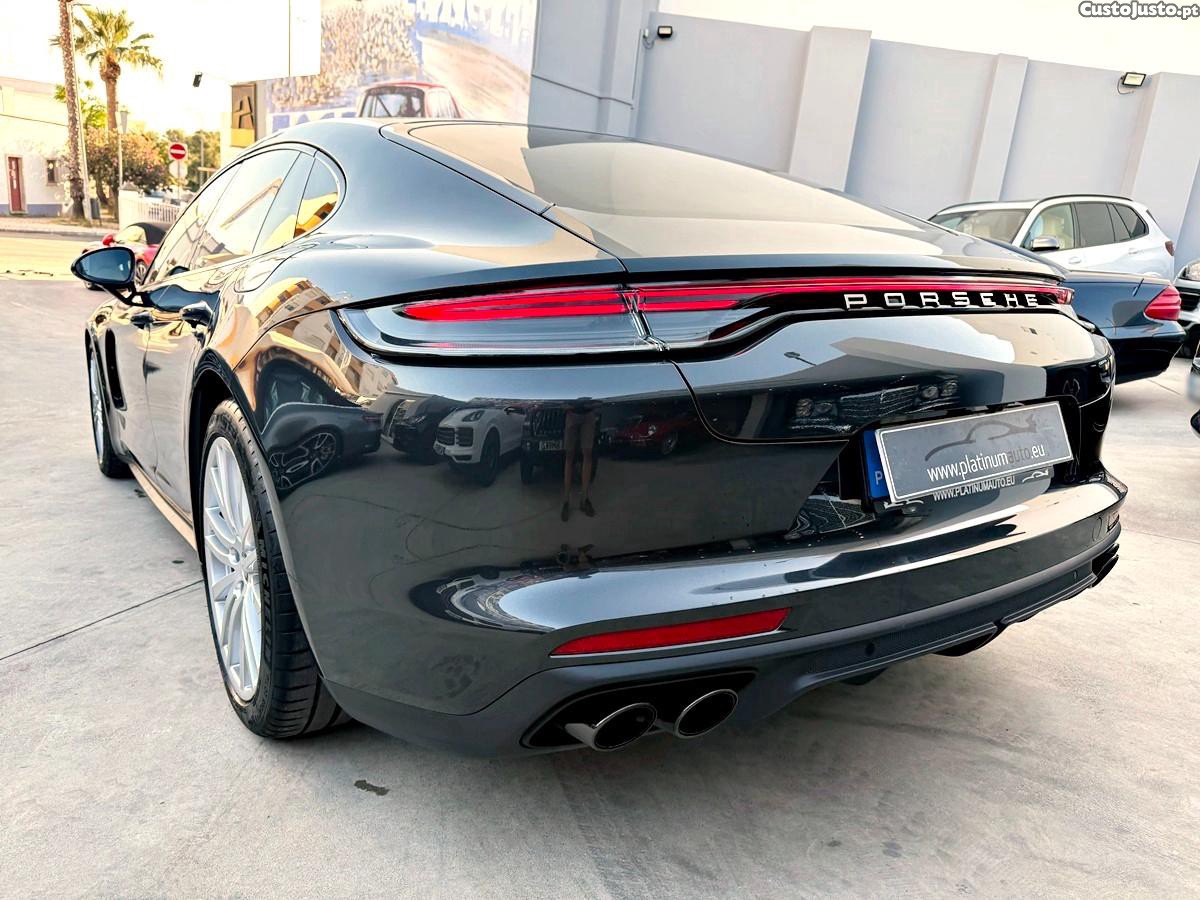 Porsche Panamera 4 E-Hybrid Platinum Edition — fotografia 9