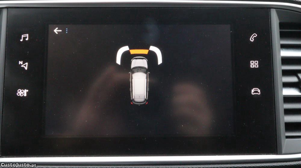 Peugeot 308 1.5 BlueHDi Style — fotografia 8