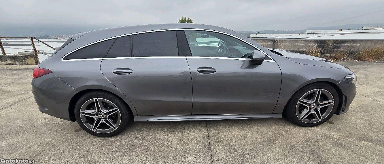 Mercedes-Benz CLA 180 Shooting Brake AMG line — fotografia 4