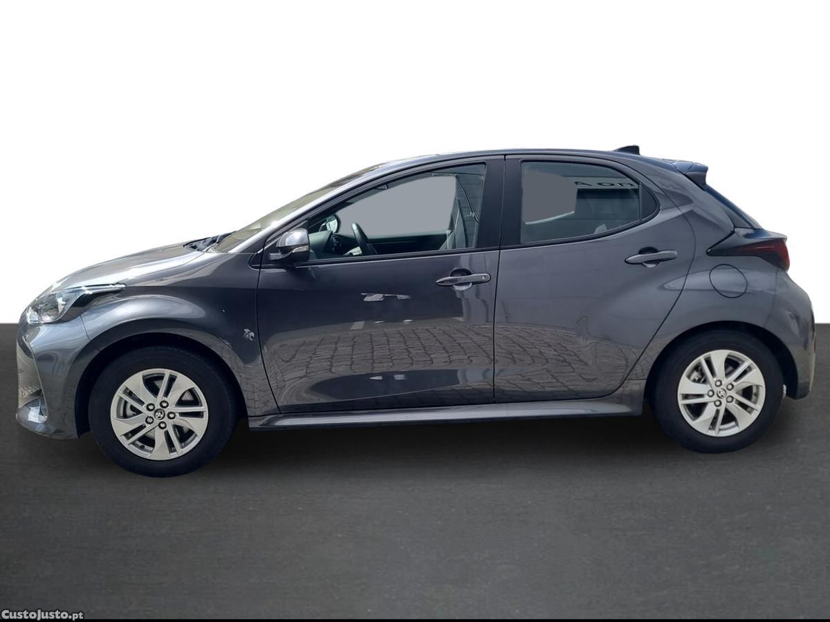 Toyota Yaris 1.5 HDF Comfort Plus — fotografia 13