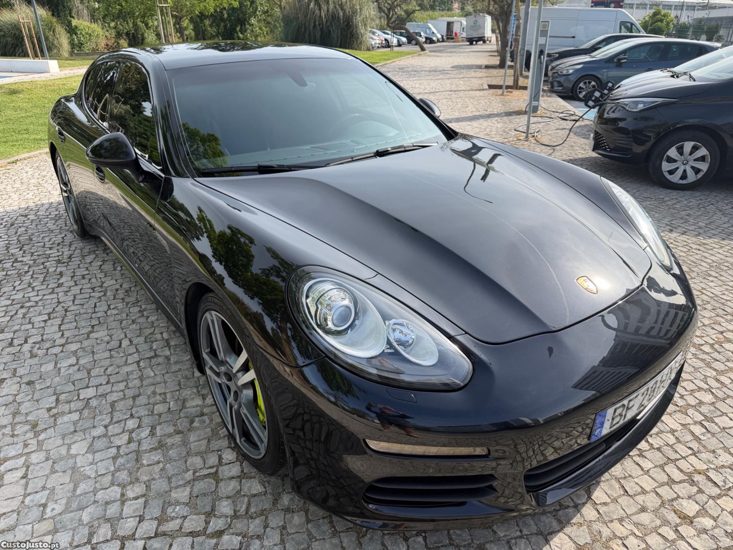 Porsche Panamera S HYBRID — fotografia 17