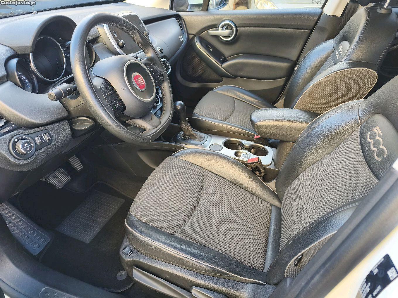 Fiat 500X 1.6 MultiJet CX Automática — fotografia 5