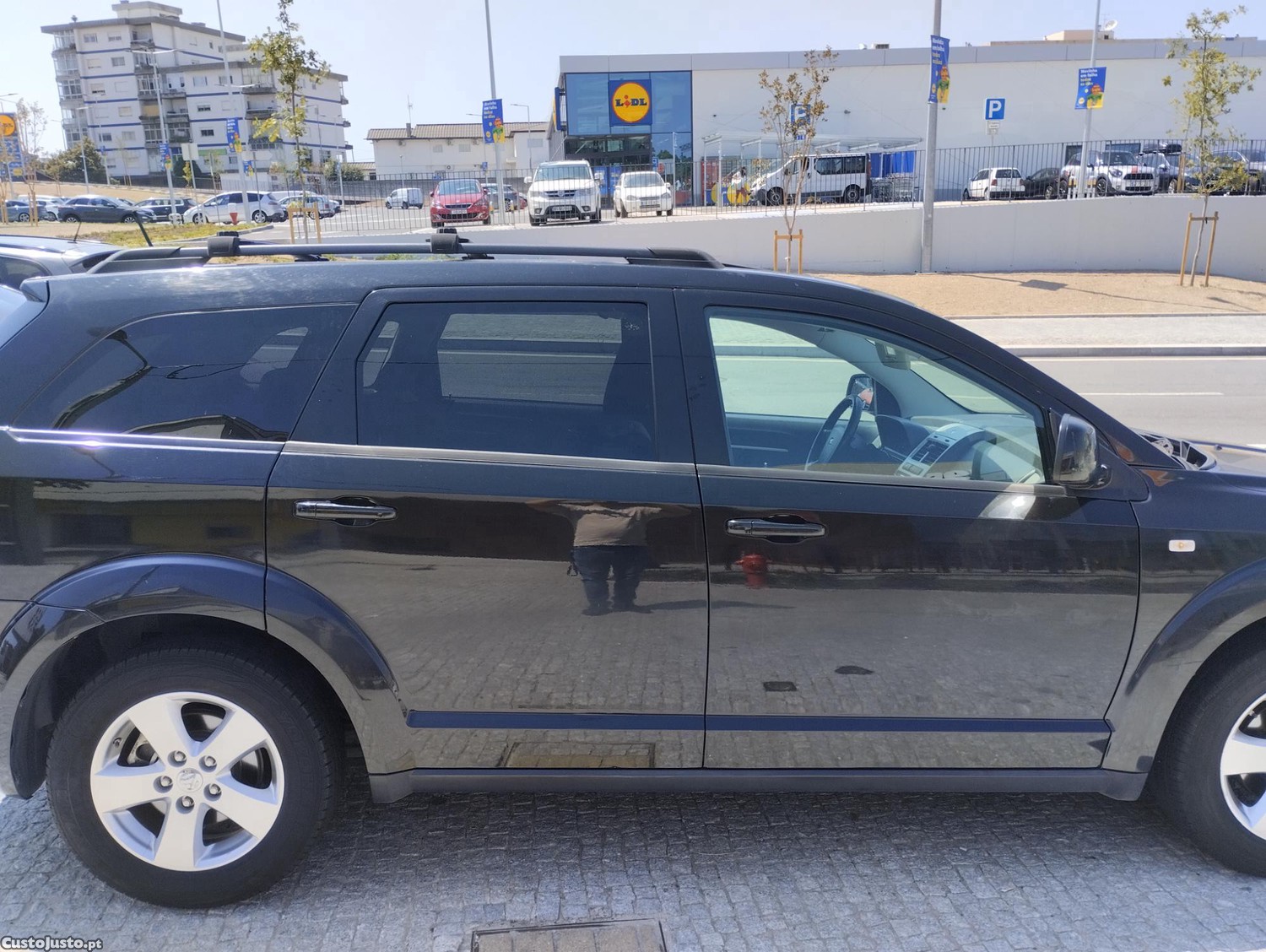 Dodge Journey 2.0 140cv com 235 mil KMS 7 lugares caixa automática aceito retoma - 08 foto 3