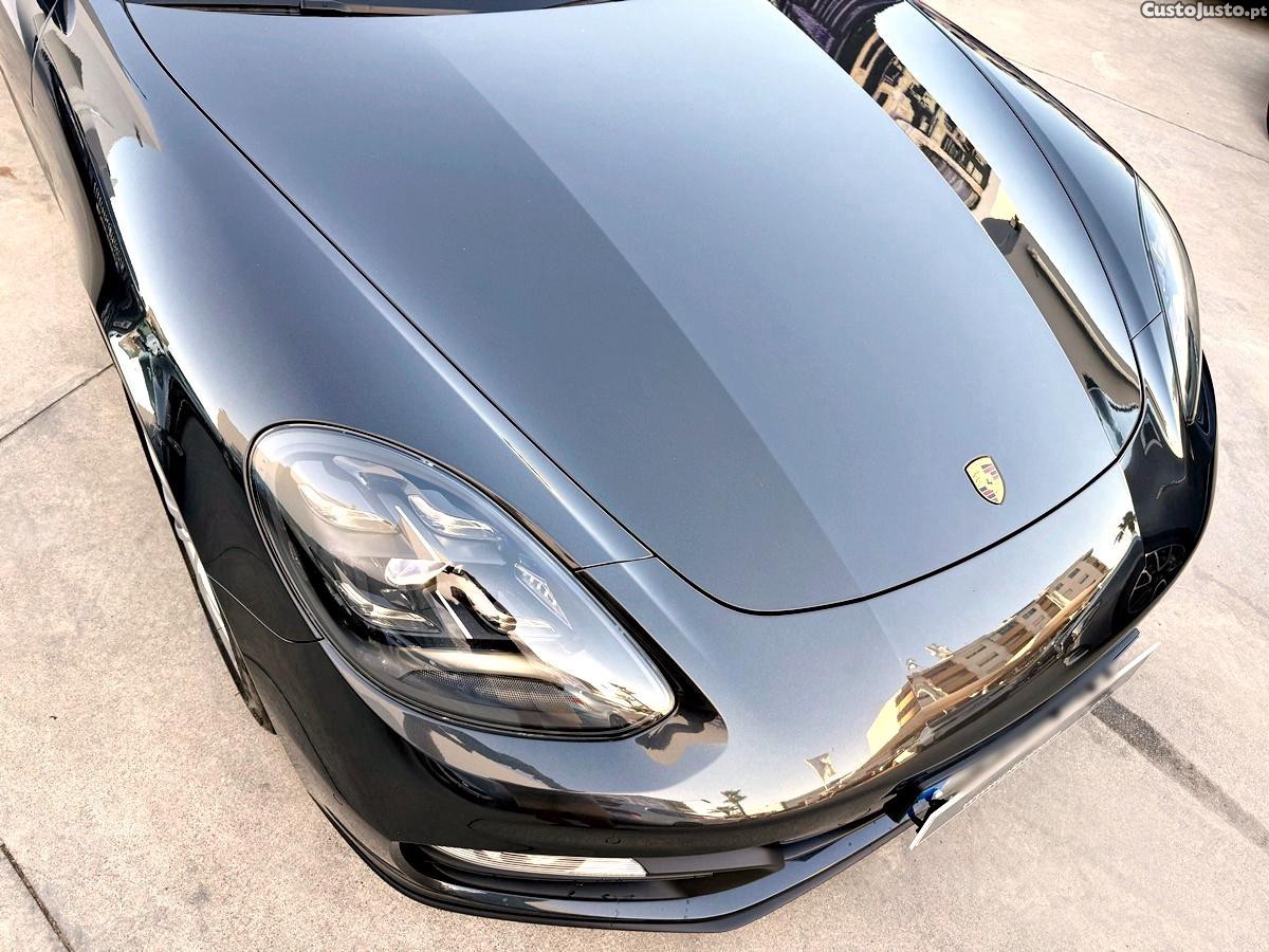 Porsche Panamera 4 E-Hybrid Platinum Edition — fotografia 15