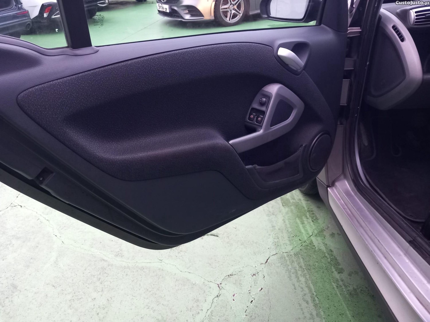 Smart Fortwo Coupé 1.0 mhd Pure 61 — fotografia 7