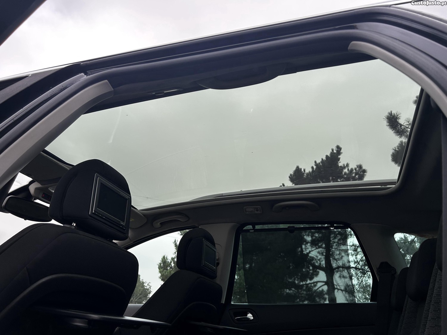 Peugeot 308 SW 1.6 HDI 110CV — fotografia 8