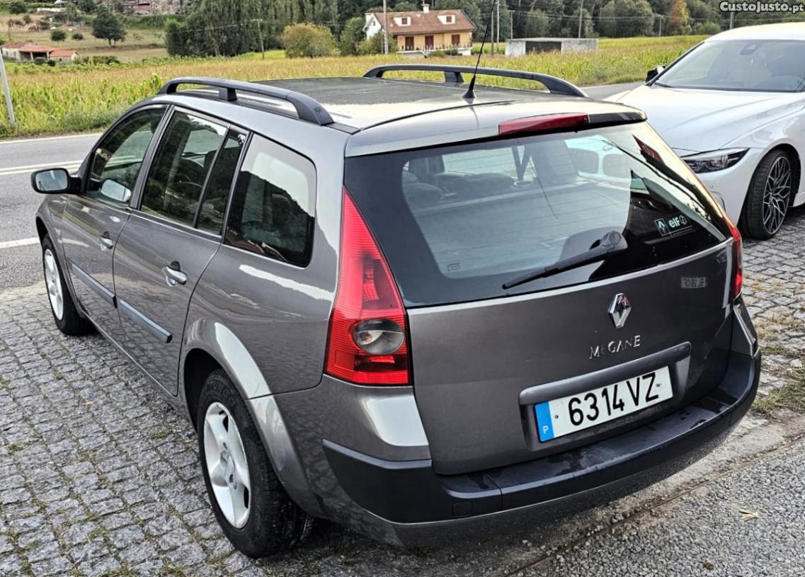 Renault Mégane Break 1.5DCi NACIONAL — fotografia 9
