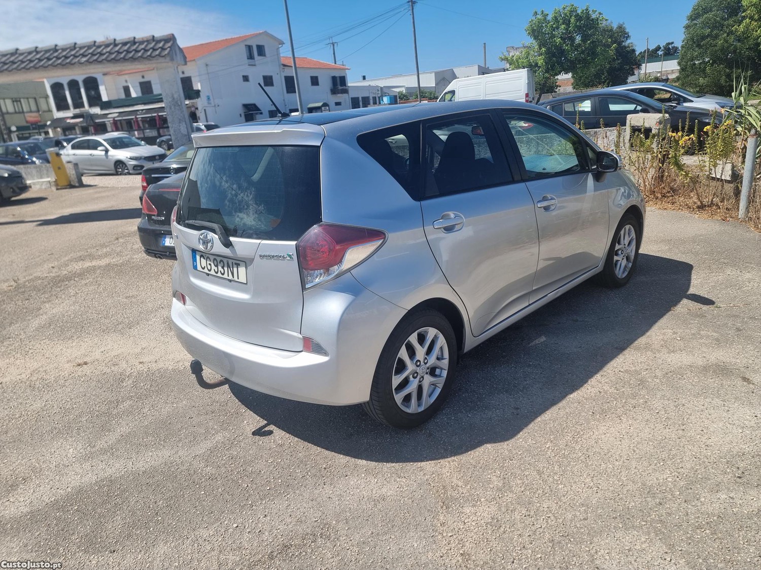 Toyota Verso-S connet — fotografia 4