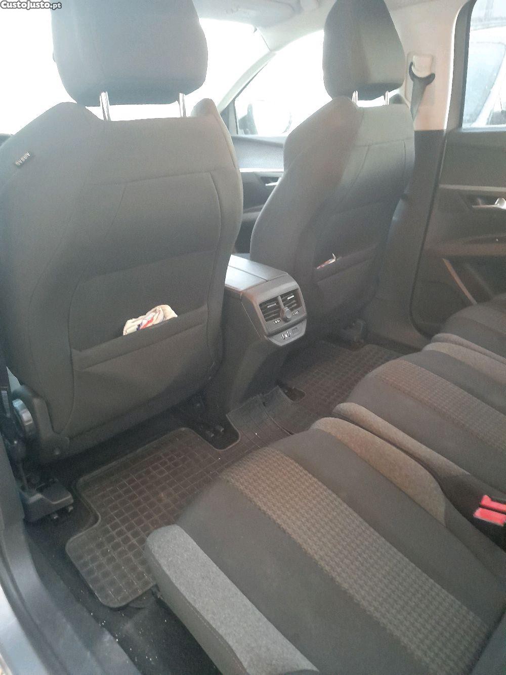 Peugeot 5008 1.5bluehdi — fotografia 3
