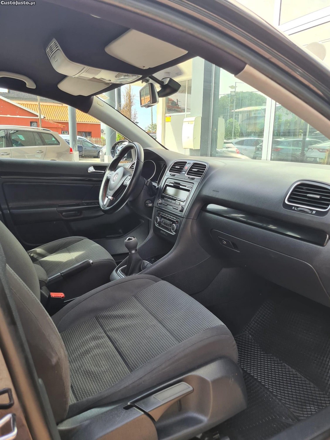 VW Golf 1.6 TDi Highline - 09 foto 5