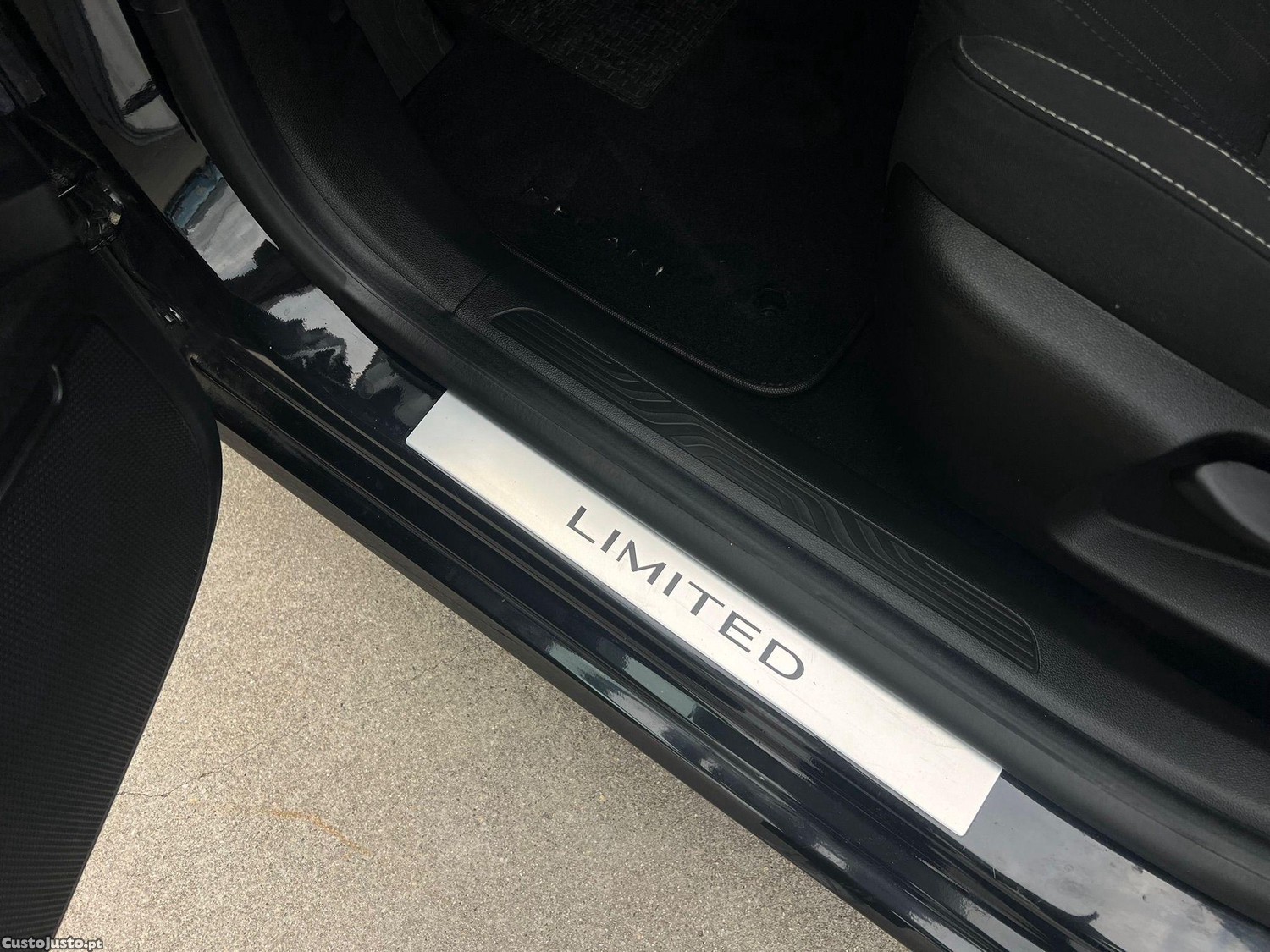 Renault Mégane Sport Tourer 1.5 Blue dCi Limited — fotografia 7