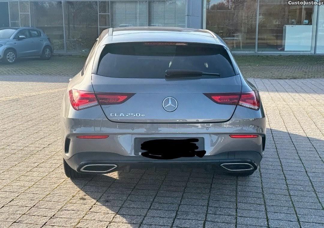 Mercedes-Benz CLA 250 AMG — fotografia 4