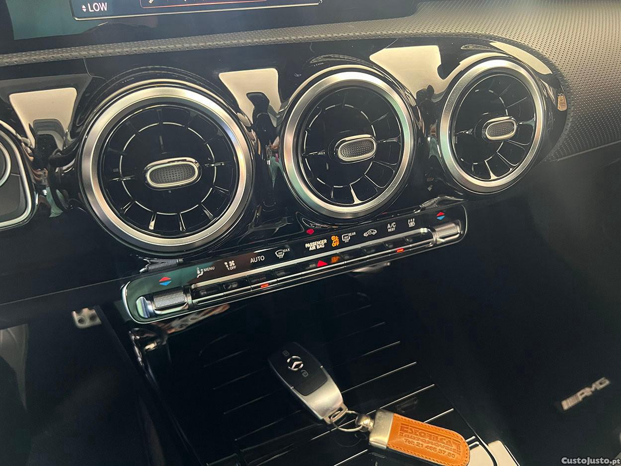 Mercedes-Benz A 250 e AMG Line — fotografia 10