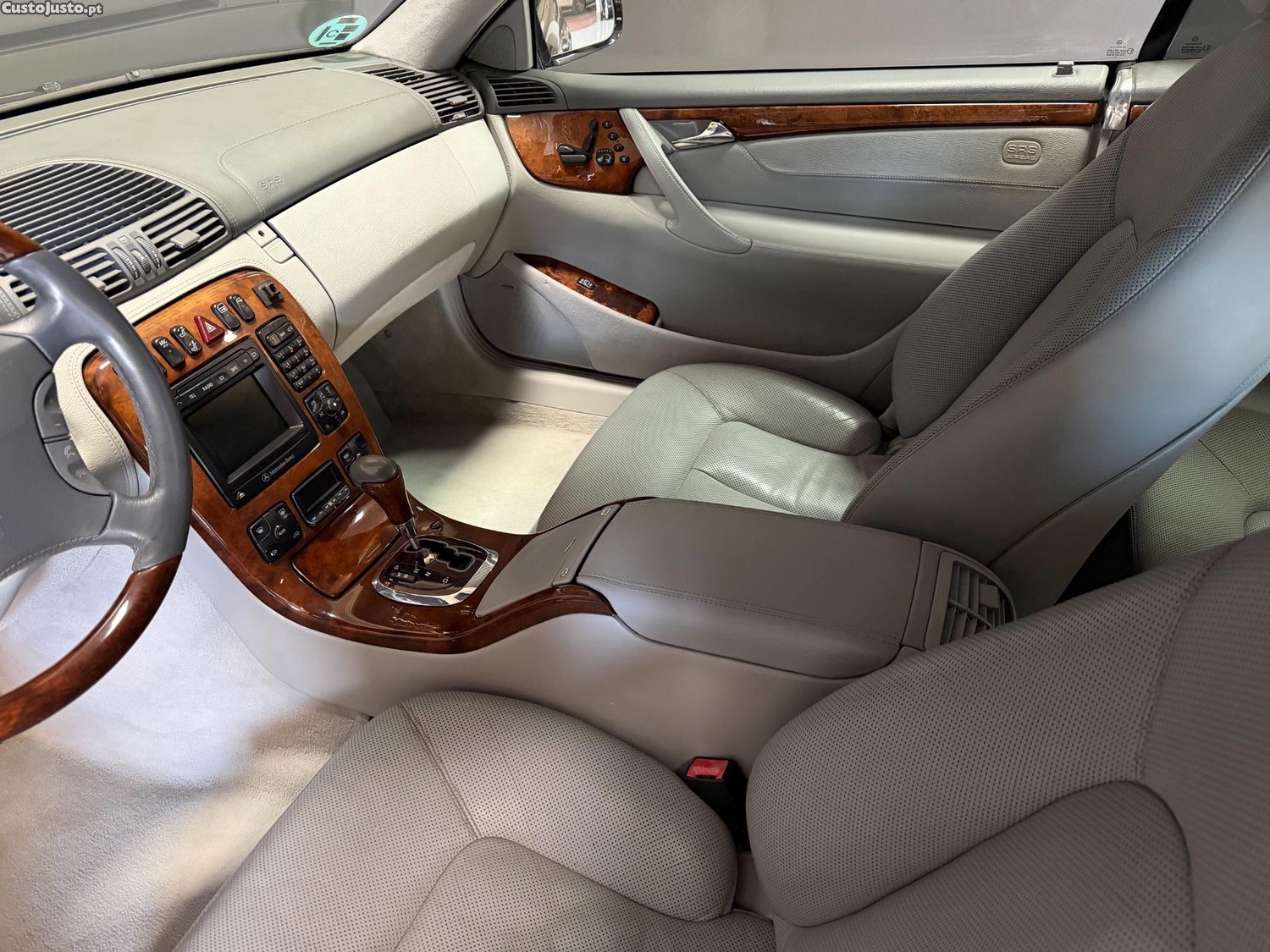 Mercedes-Benz Classe CL . — fotografia 8