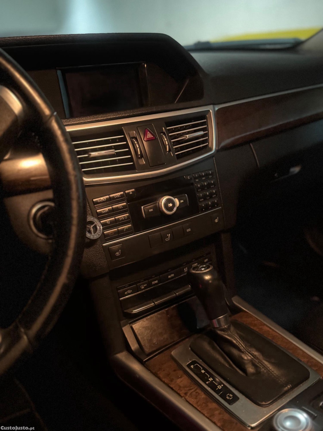 Mercedes-Benz E 220 CDI — fotografia 5