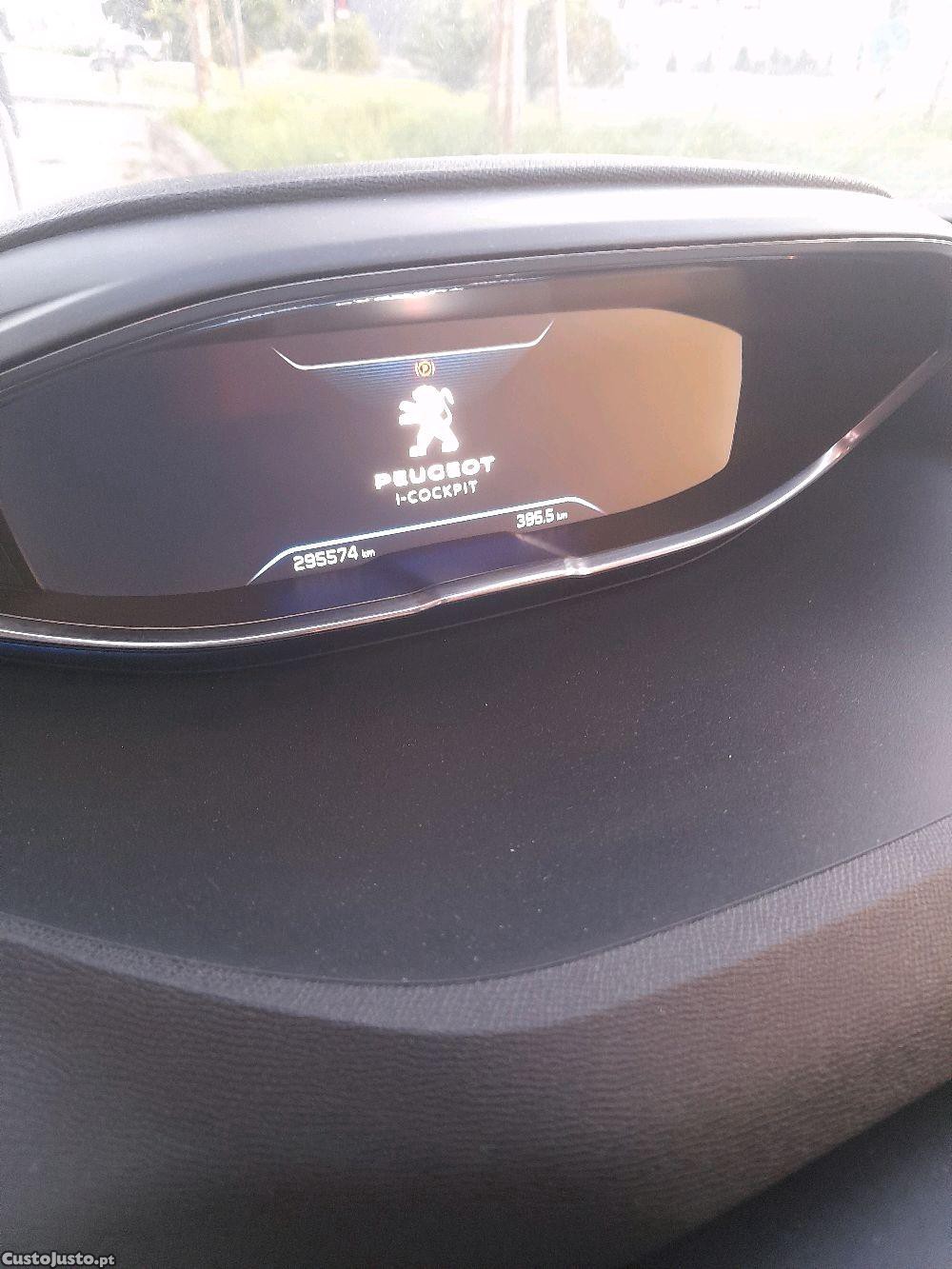 Peugeot 5008 1.5bluehdi — fotografia 2