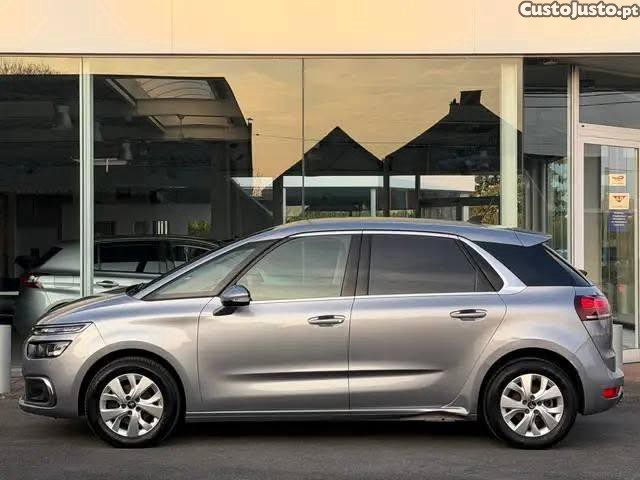Citroën C4 Spacetourer PureTech 130 Stop&Start FEEL — fotografia 11