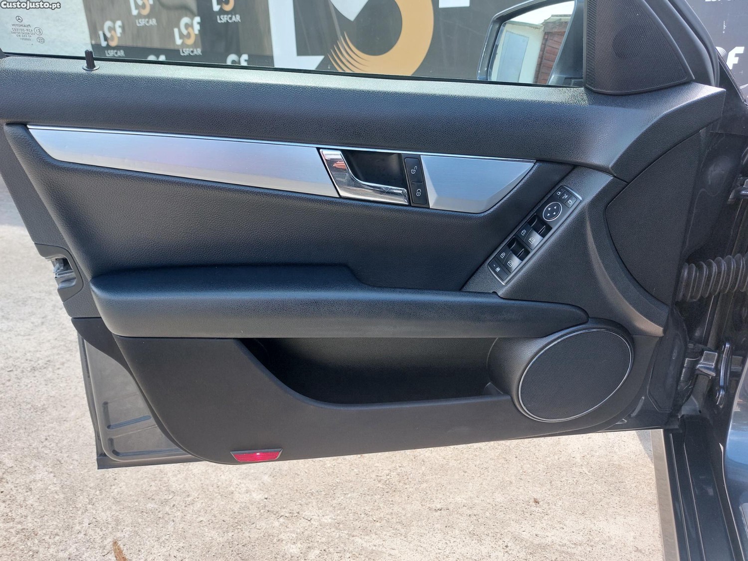 Mercedes-Benz C 250 Station 204cv. 6.v, Avantgarde, kit AMG — fotografia 8