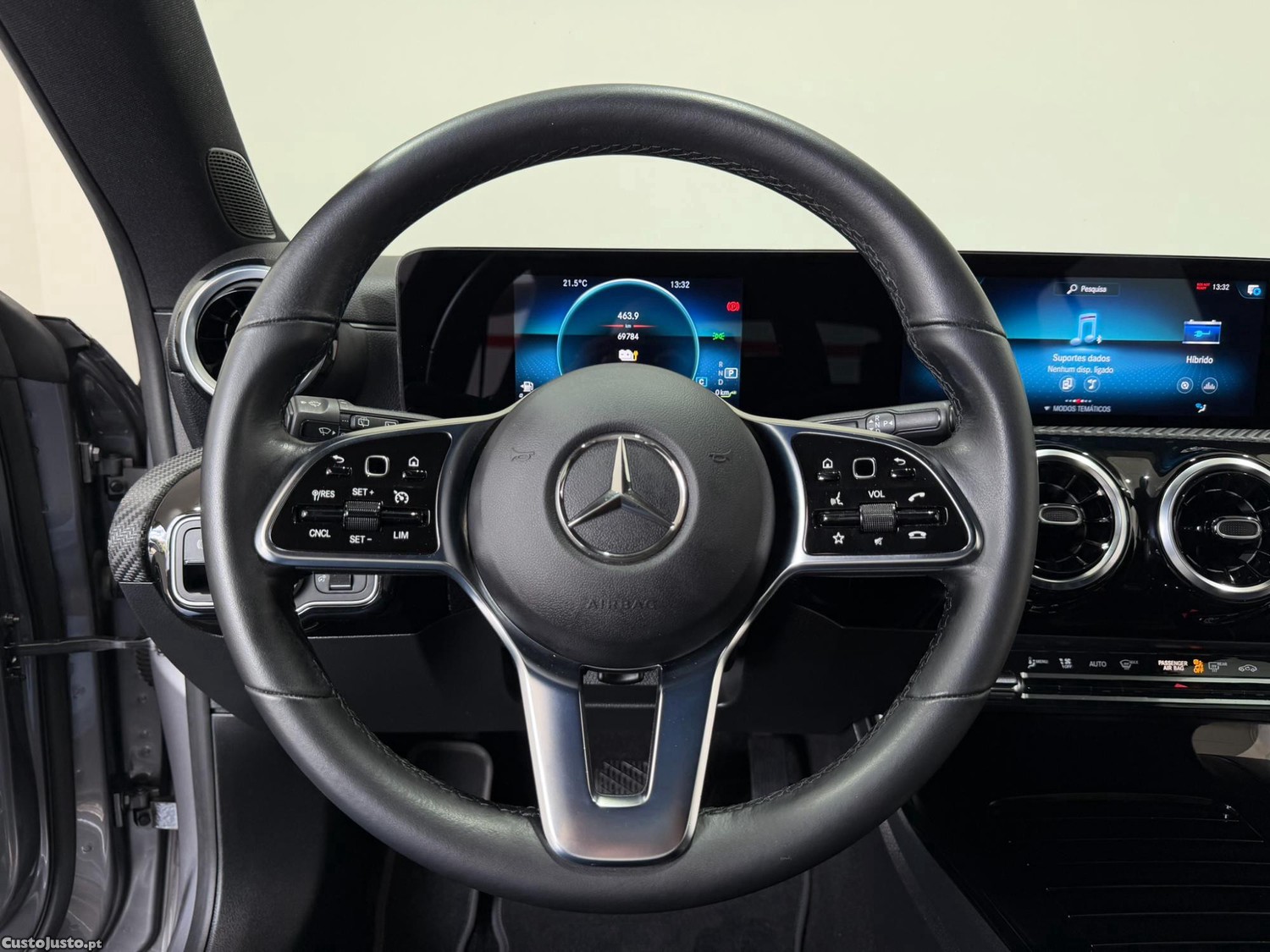 Mercedes-Benz CLA 250 E SHOOTING BRAKE PROGRESSIVE AUTO 218 CV - NACIONAL - 69767 KM — fotografia 19