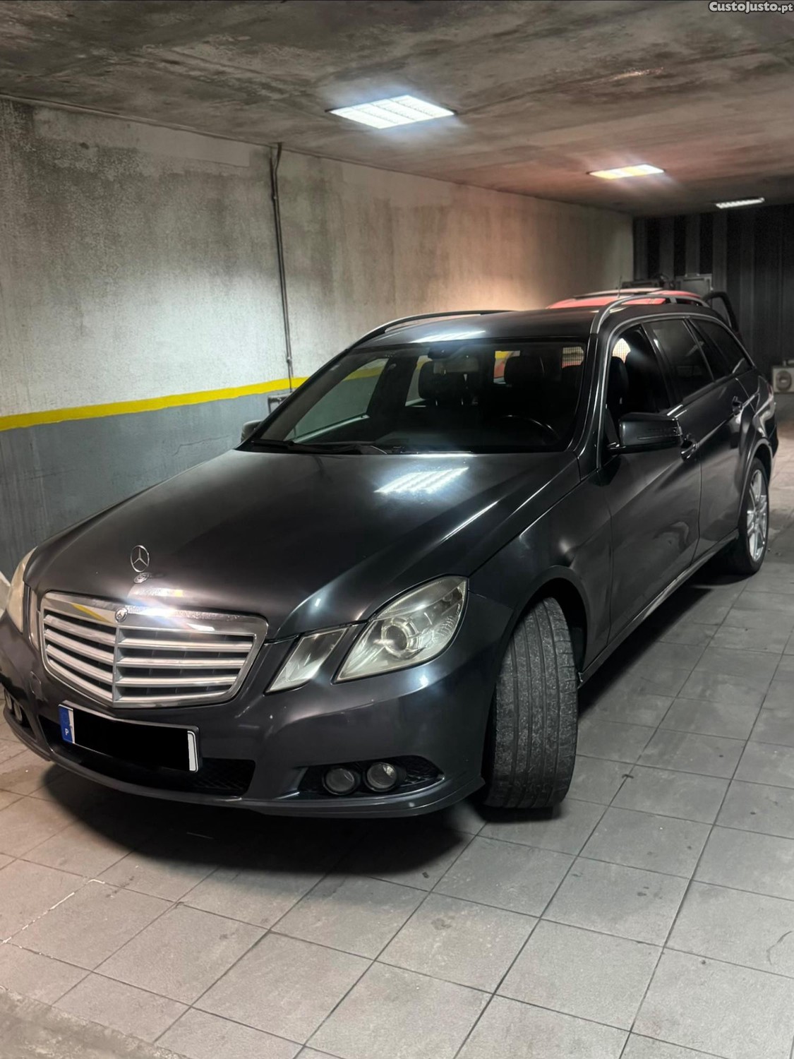 Mercedes-Benz E 220 CDI — fotografia 9