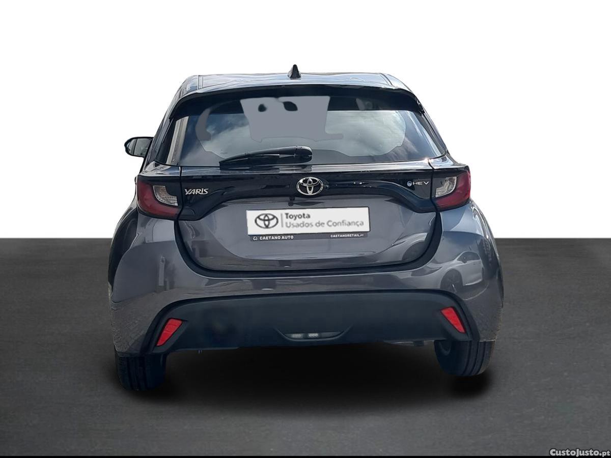 Toyota Yaris 1.5 HDF Comfort Plus — fotografia 12