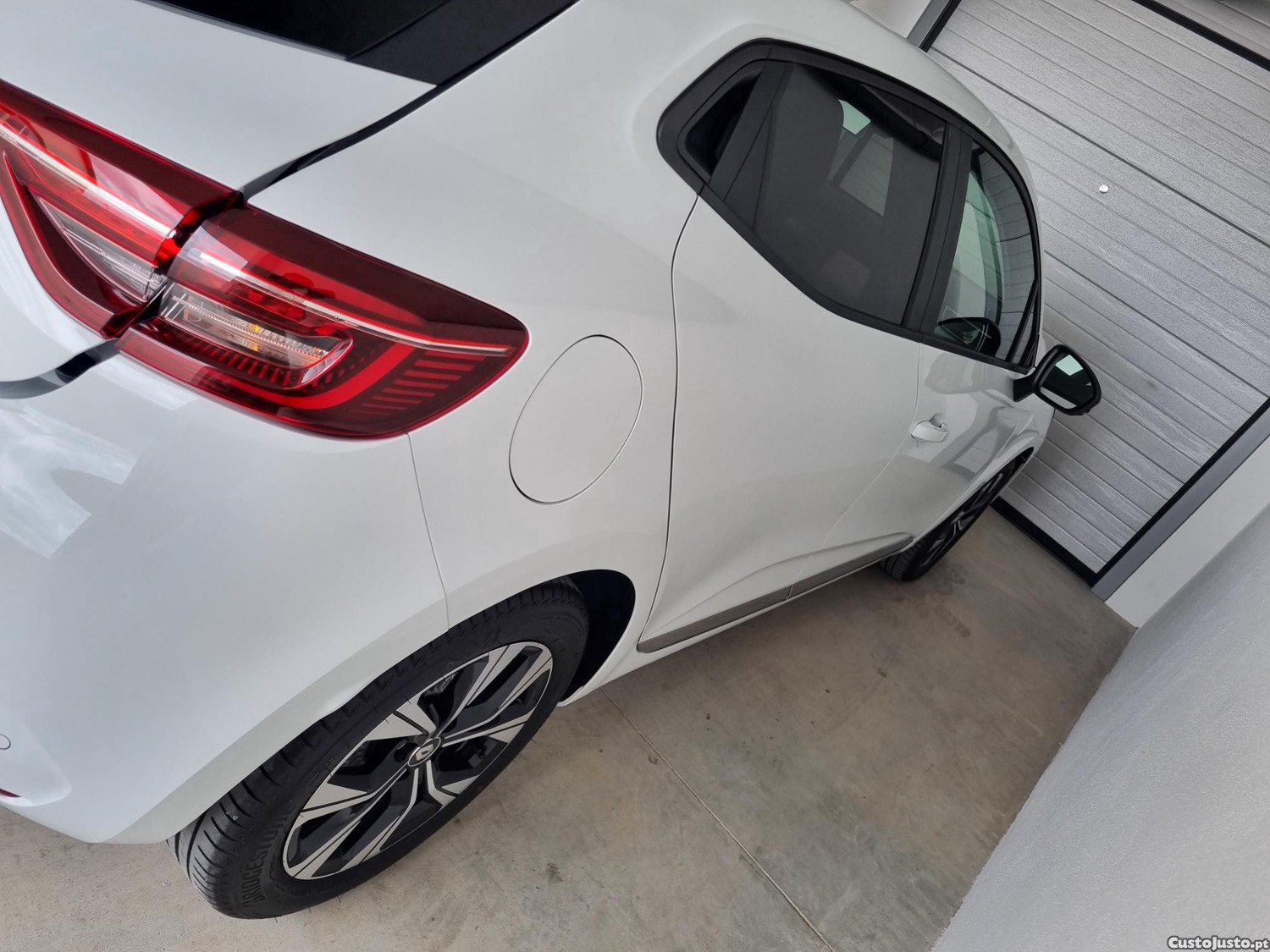 Renault Clio 1.0 TCe Evolution — fotografia 5