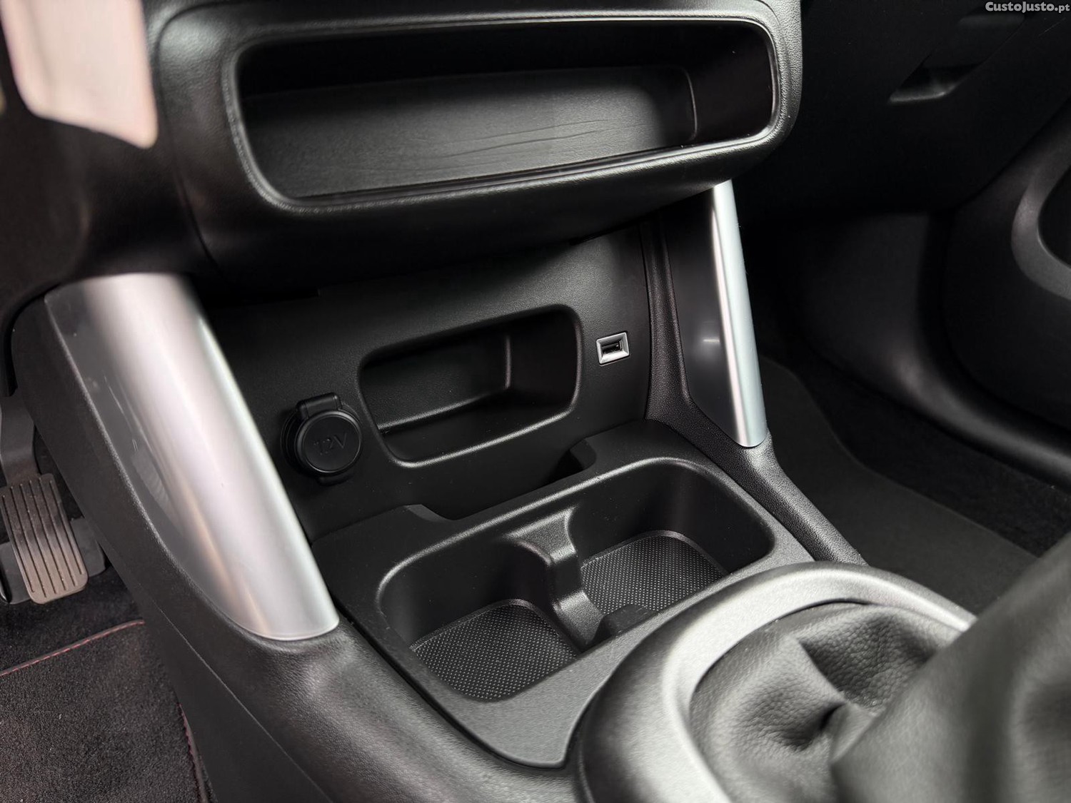 Citroën C3 1.2 PureTech C-Series — fotografia 12