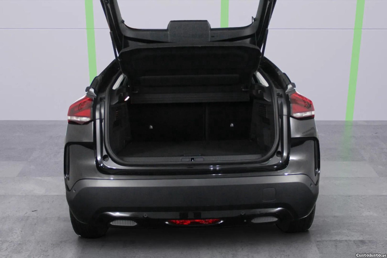 Citroën e-C4 50 kWh Shine Pack — fotografia 9