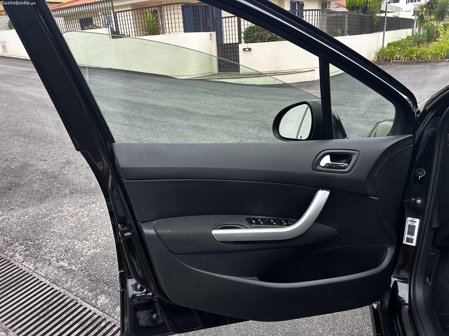 Peugeot 308 SW 1.6 HDI 110CV — fotografia 4
