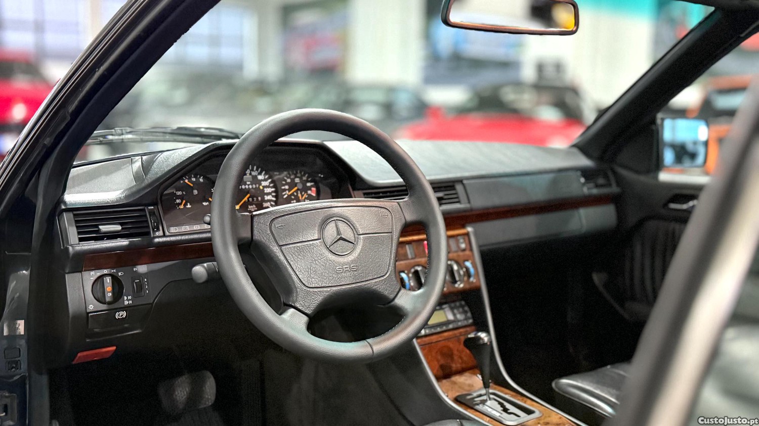 Mercedes-Benz E 320 W124 — fotografia 15