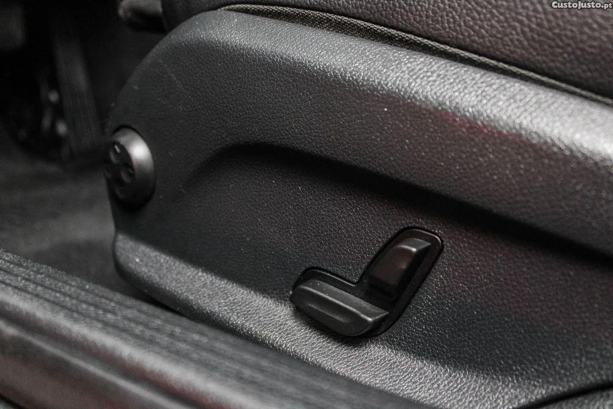 Mercedes-Benz C 200 d Station 9G-TRONIC Avantgarde — fotografia 16