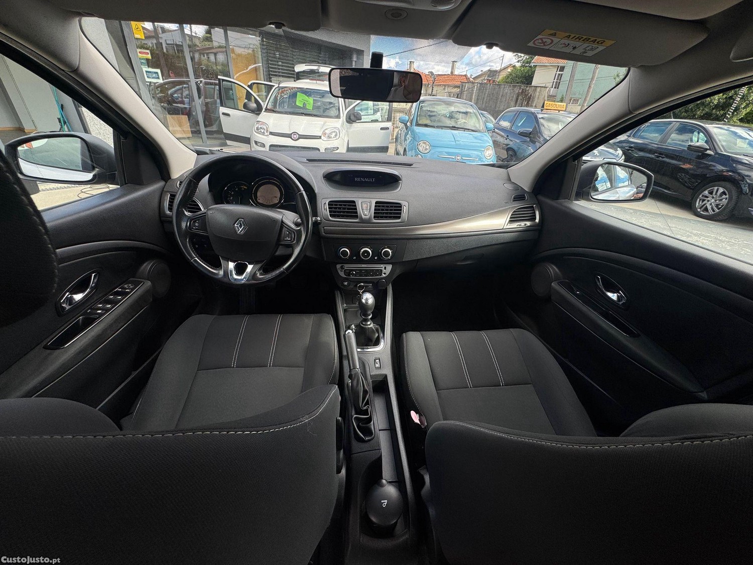 Renault Mégane Sport Tourer 1.5 dCi Confort — fotografia 11