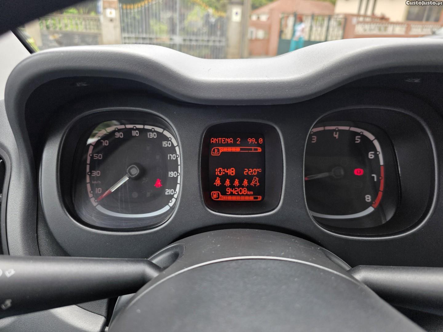 Fiat Panda 1.2 Lounge — fotografia 8