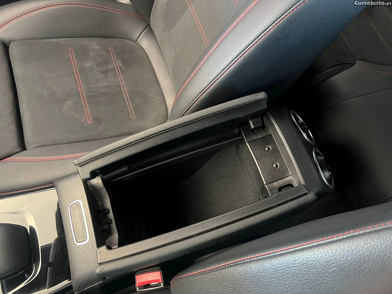 Mercedes-Benz A 250 e AMG Line — fotografia 8