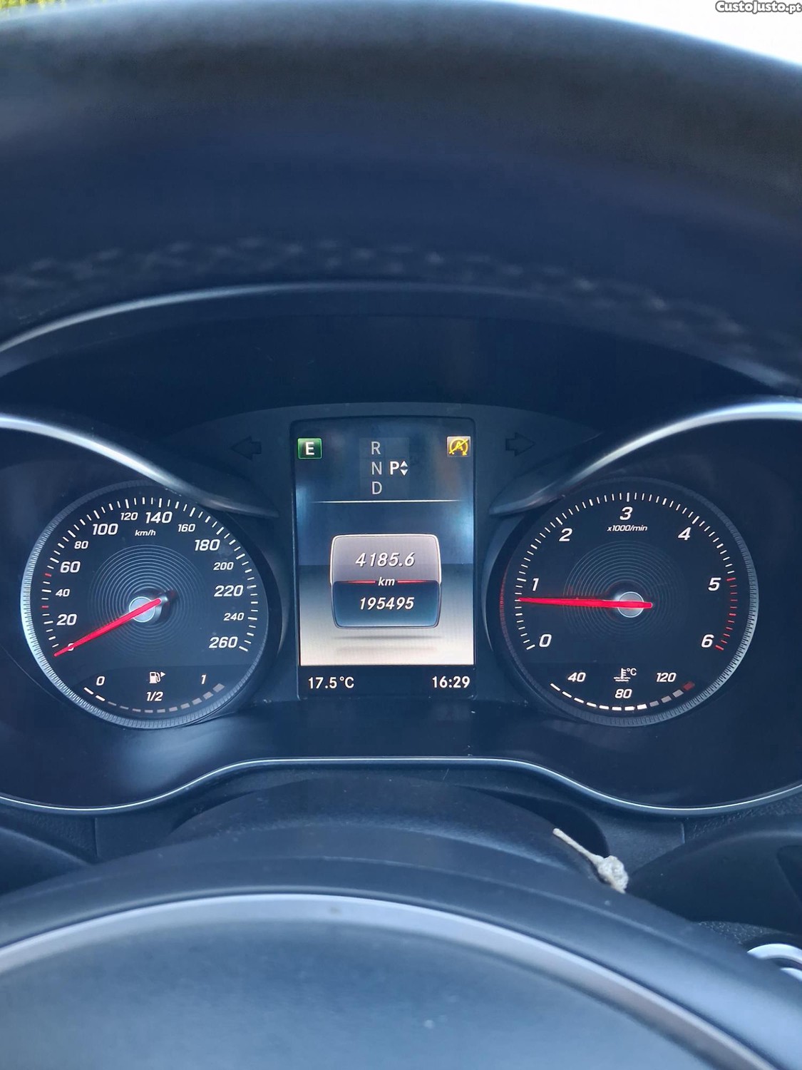 Mercedes-Benz C 220 4 matic — fotografia 3