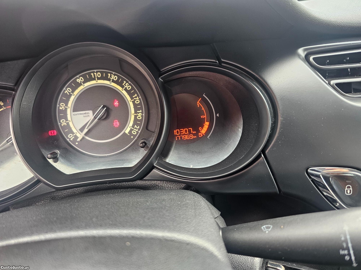 Citroën C3 1.2 — fotografia 3