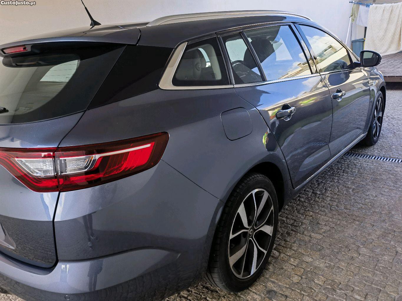 Renault Mégane DCI 110cv — fotografia 2