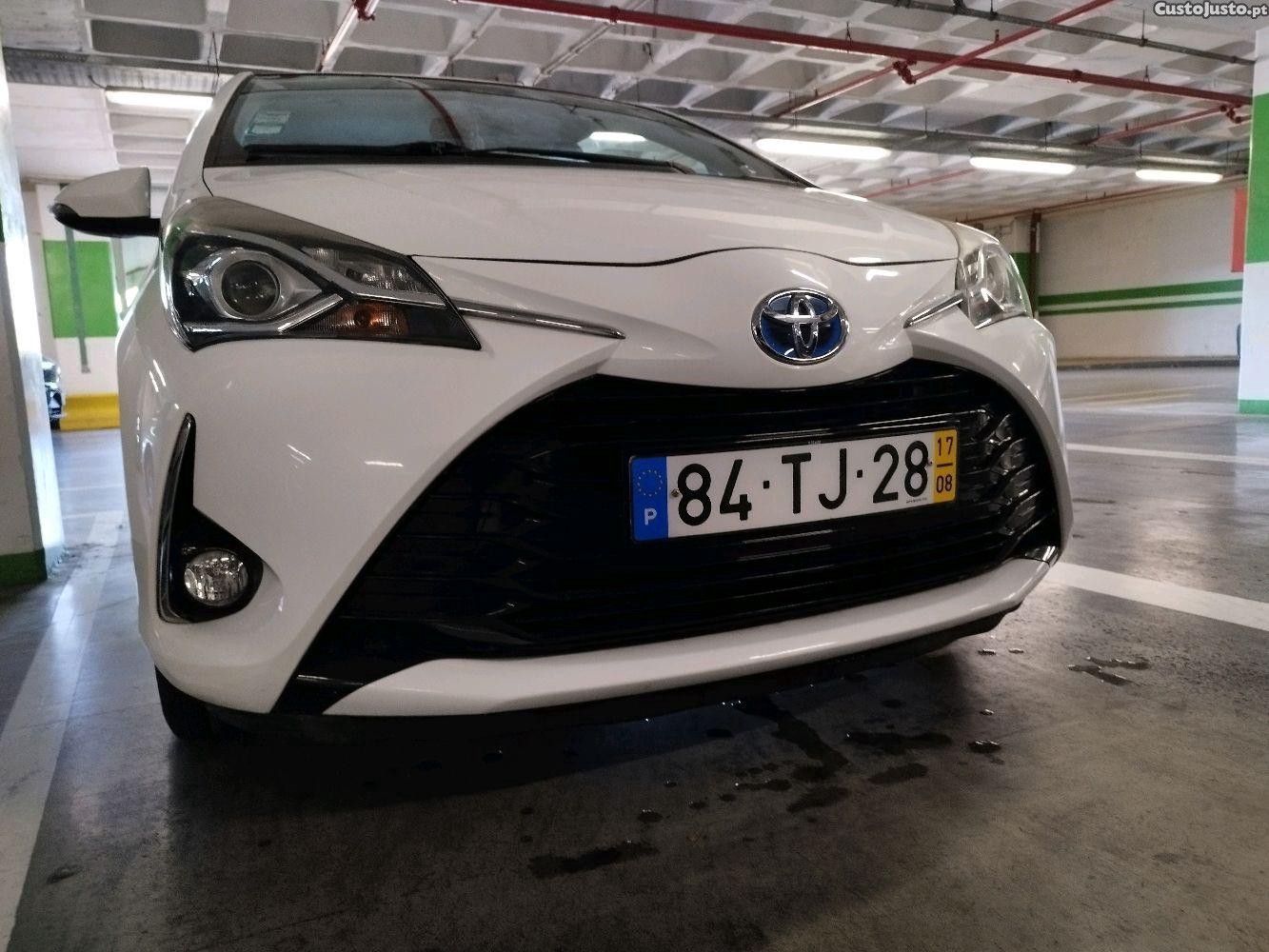 Toyota Yaris Hybrid — fotografia 6