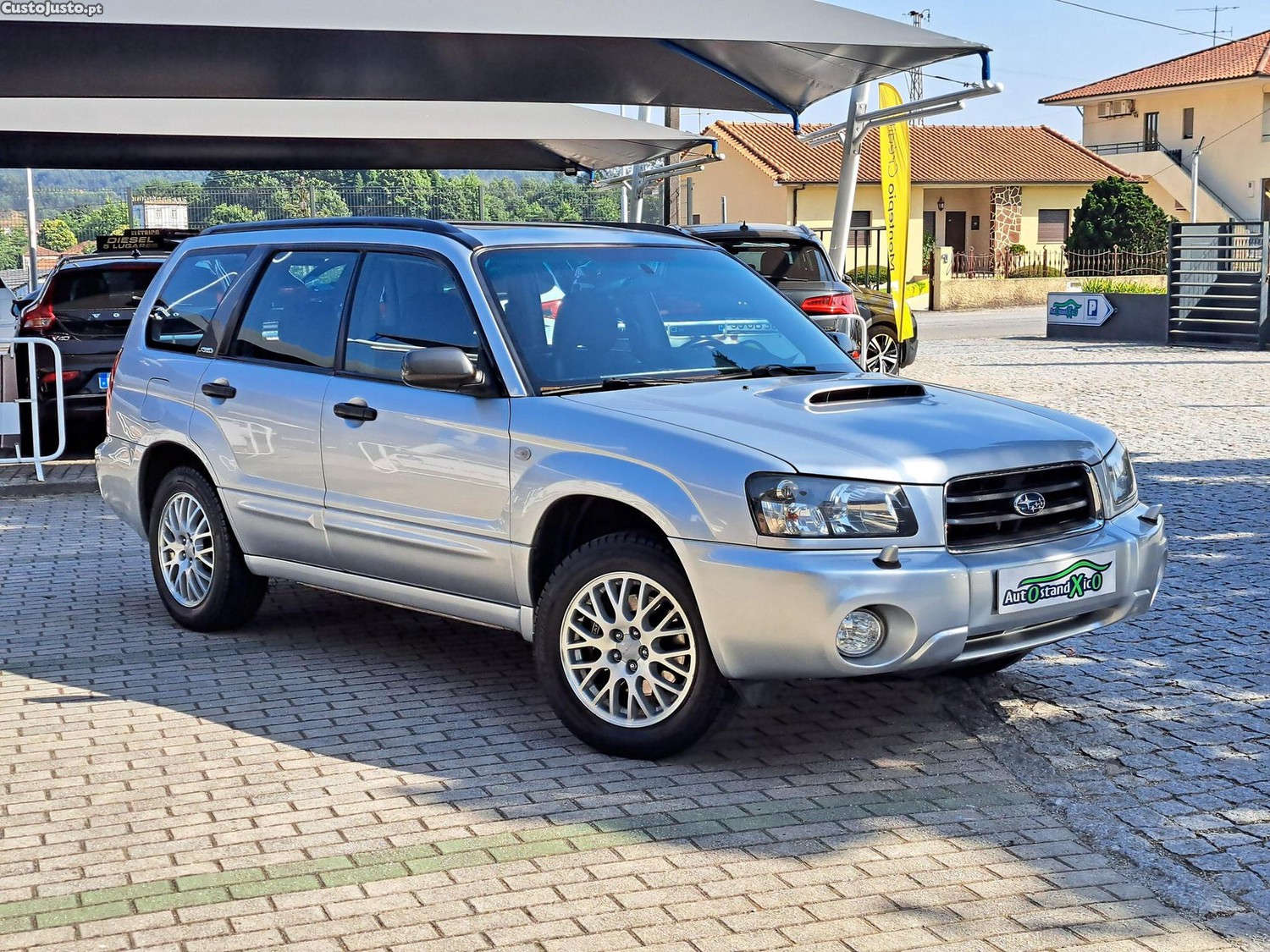 Subaru Forester 2.0 T XT — fotografia 6