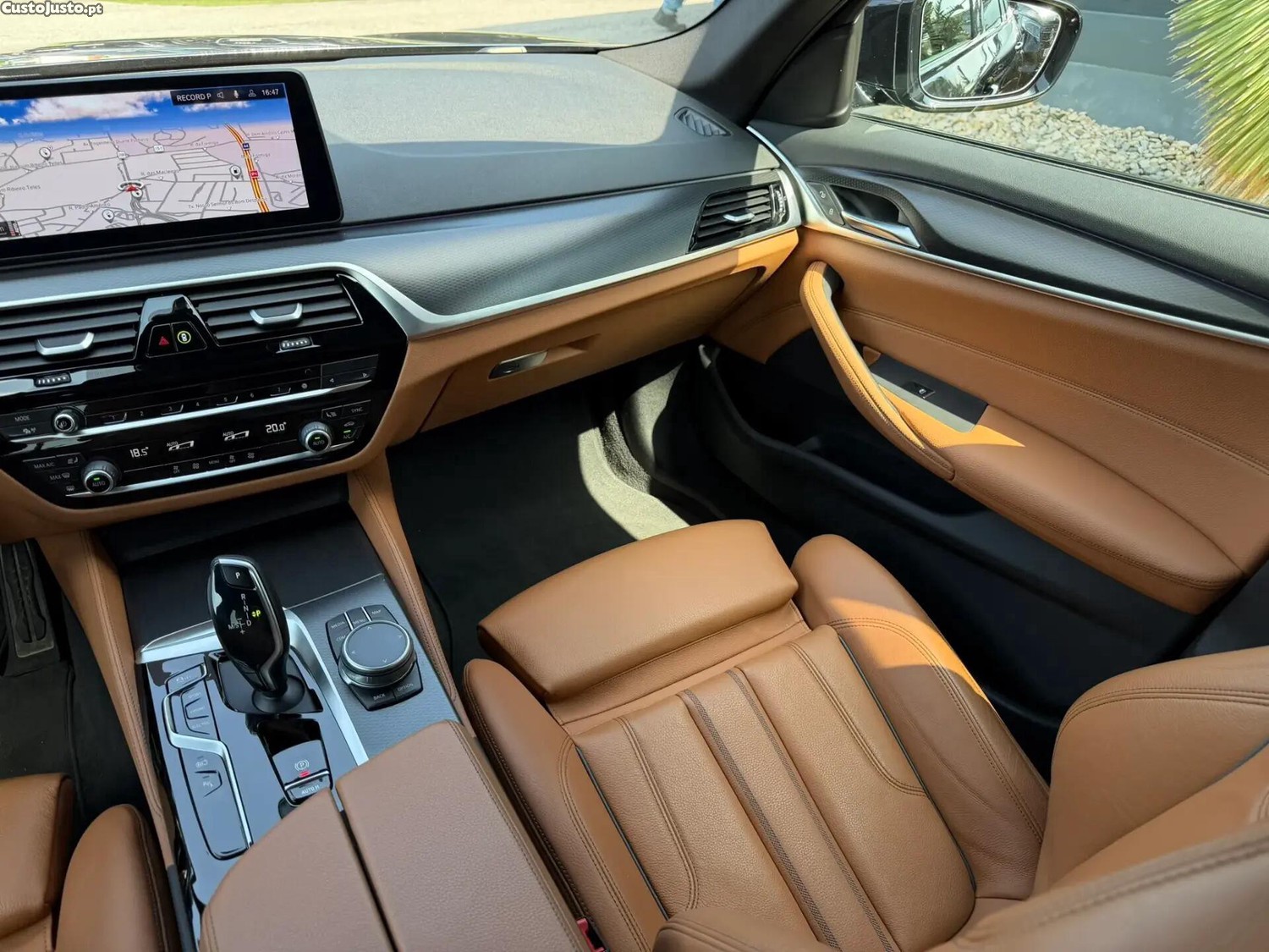 BMW 520 e Pack M — fotografia 7