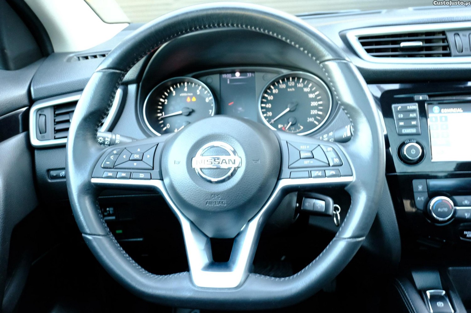 Nissan Qashqai 1.2 DIG-T AcentaConnect Xtronic — fotografia 11