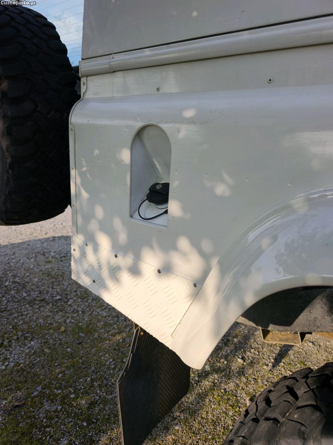 Land Rover Defender 110 — fotografia 10