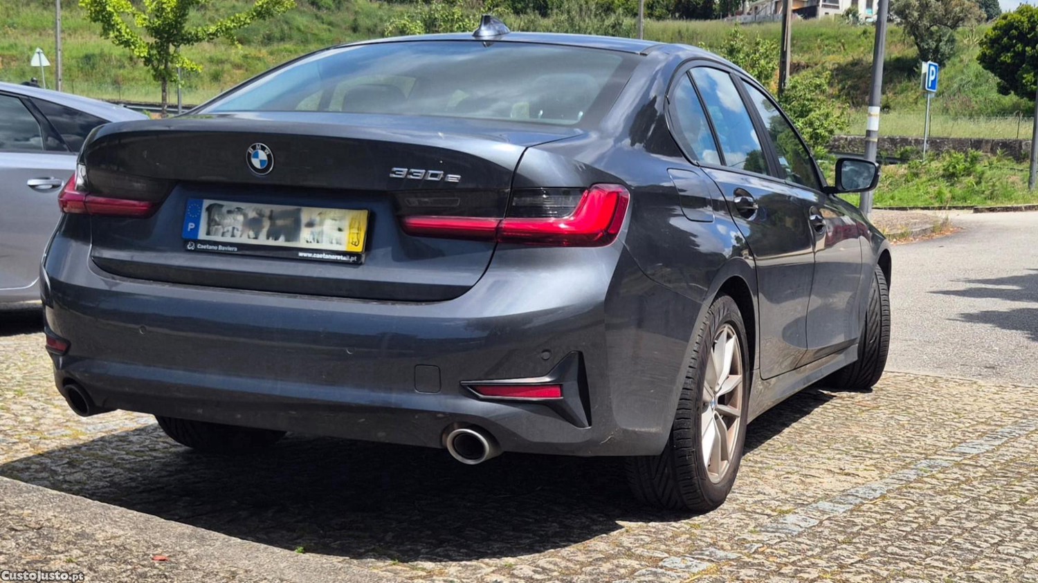 BMW 330 e — fotografia 3