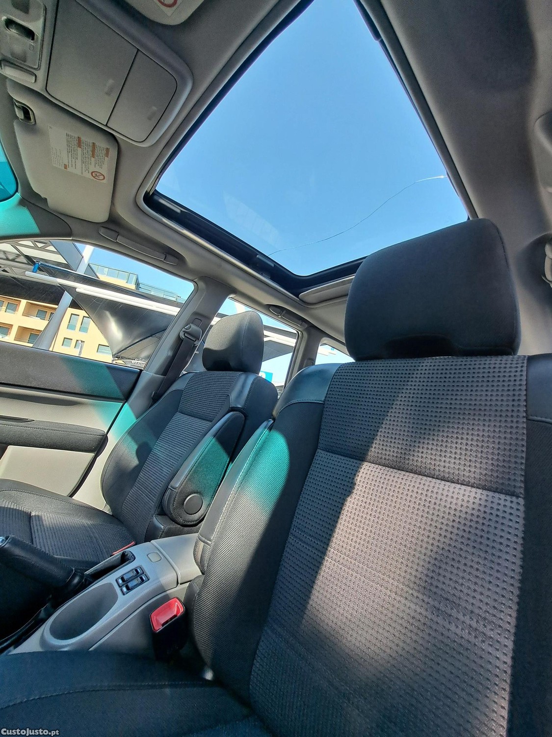 Subaru Forester 2.0 T XT — fotografia 19