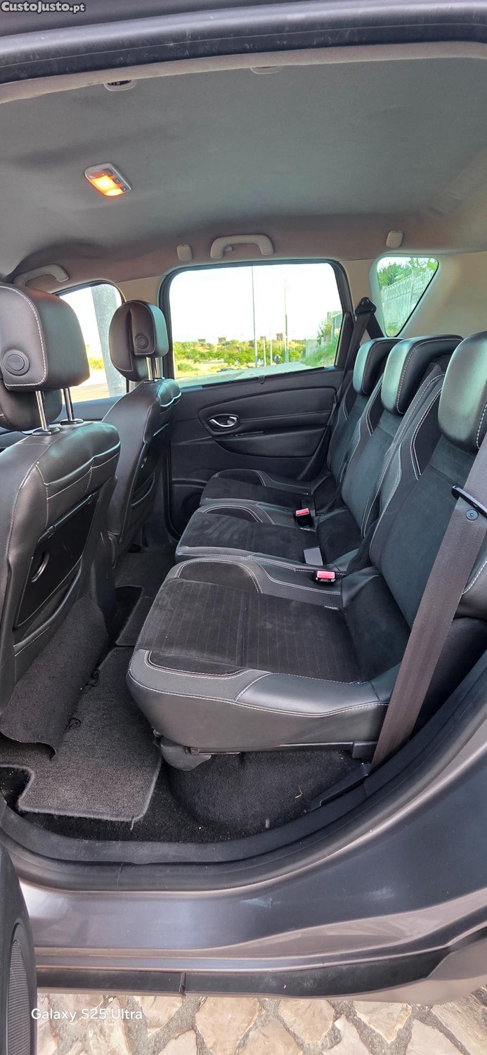 Renault Scénic 1.5 DCI 110CV XMOD — fotografia 10