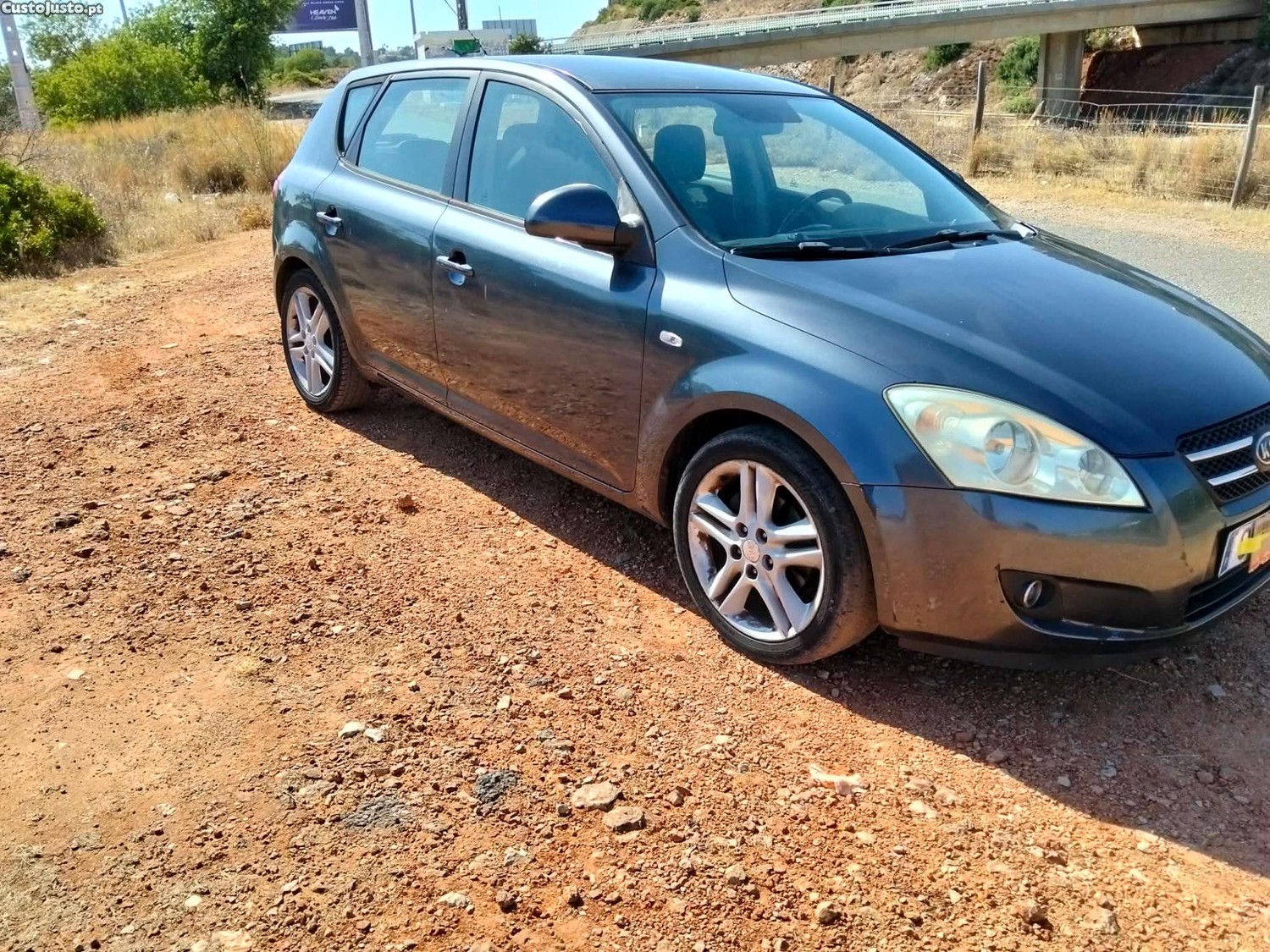 Kia Ceed 1.6 CRDI DIESEL DE 5 LUGARES — fotografia 5