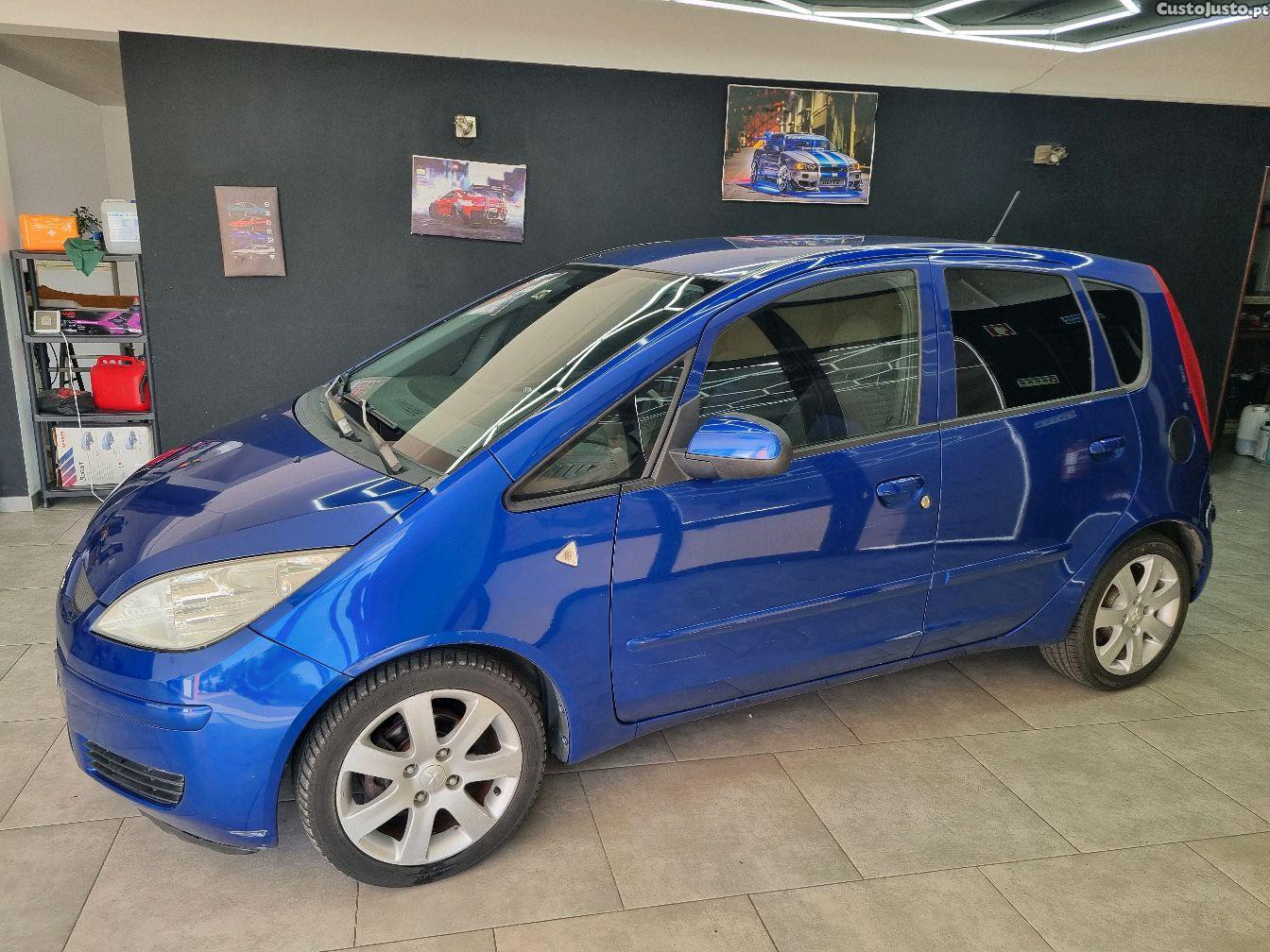 Mitsubishi Colt 80 000km — fotografia 9